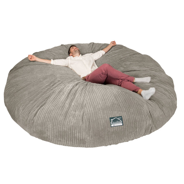 LOUNGE PUG, CloudSac 5000 XXXXXL - gigantický sedací vak ve tvaru pohovky z paměťové pěny,Manšestr Norek
