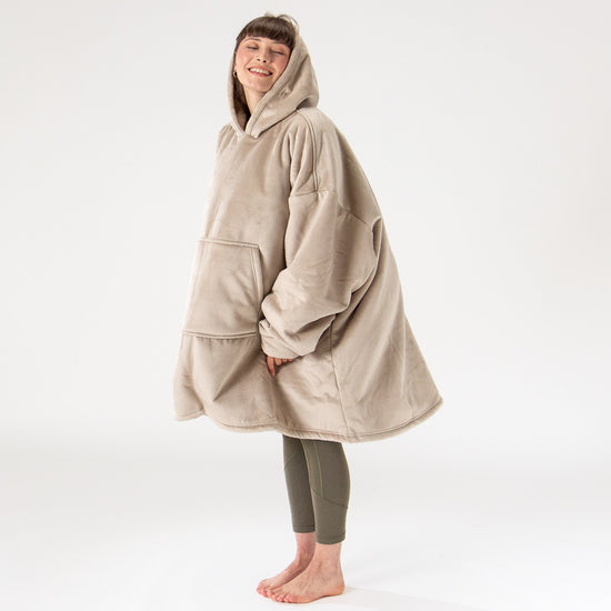 Oversized Mikina pro Dospělé s Kapucí s Funkcí Přikrývky - Minky Krémová / Norek 03