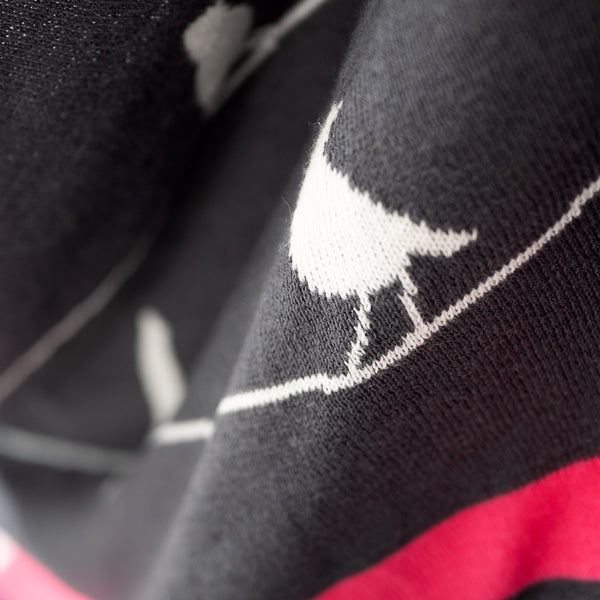 Přehoz na pohovku / deka - Pletený Bird Fabric Close-up Image