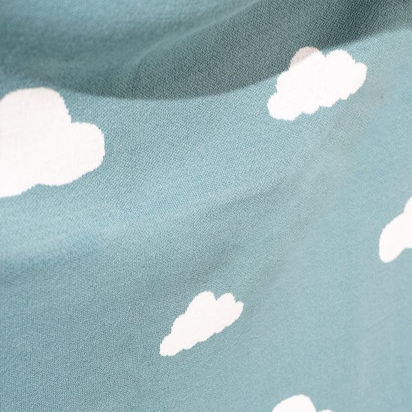 Přehoz na pohovku / deka - Pletený Mrak Modrá Fabric Close-up Image