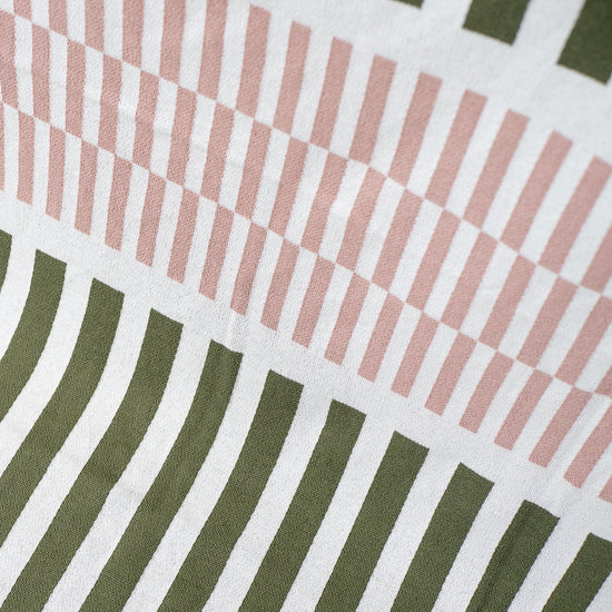 Přehoz na pohovku / deka - Pletený Proužek Zelená 02