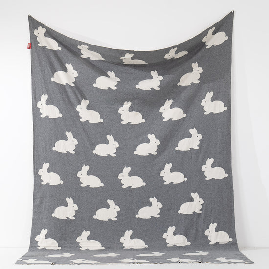 Přehoz na pohovku / deka - Pletený Rabbit 01