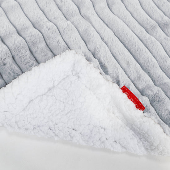 Přehoz / Přikrývka Sherpa - Ultra plyšový kord Modrá kačenková 01