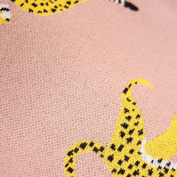 Sedací vak hruška - Pletený Gepard Růžová Fabric Close-up Image