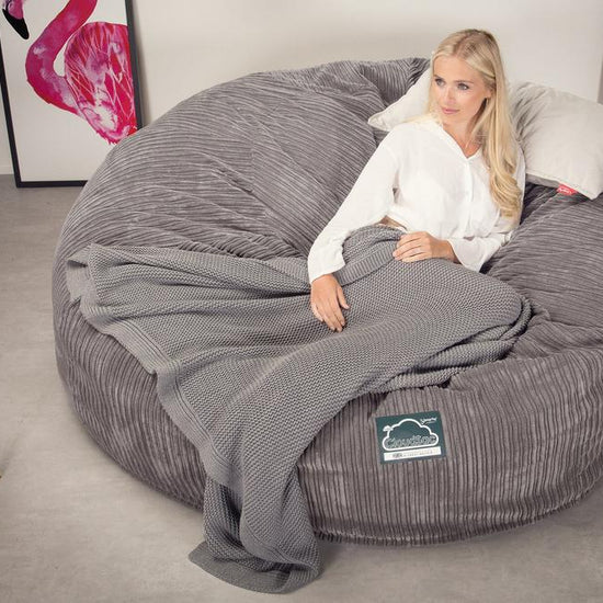 LOUNGE PUG, CloudSac 3000 XXXL - obří sedací vak ve tvaru pohovky/dvousedačky z paměťové pěny (King Size),Manšestr Tmavomodrá šeď