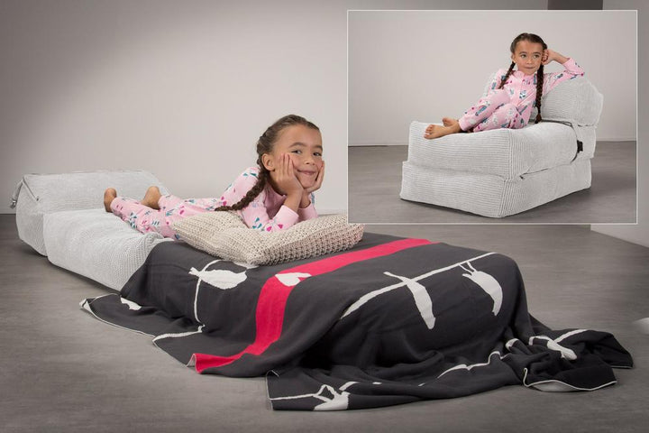 Avery - rozkládací futon, rozkládací postel, postel pro hosty od Lounge Pug,Pom pom Slonovinová