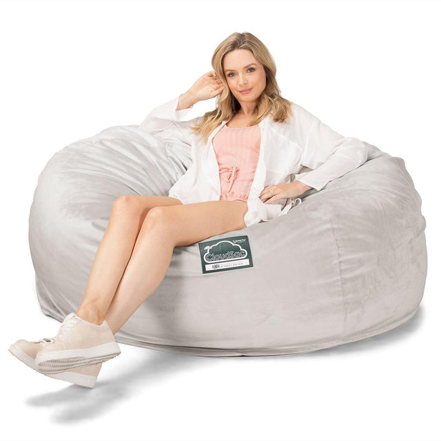 LOUNGE PUG, CloudSac 1010 XXL - XXL sedací vak ve tvaru pohovky z paměťové pěny (NOVÝ DESIGN),Samet Stříbrná