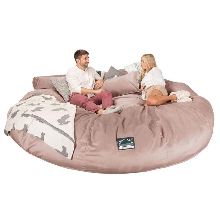 LOUNGE PUG, CloudSac 5000 XXXXXL - gigantický sedací vak ve tvaru pohovky z paměťové pěny,Samet Růžová