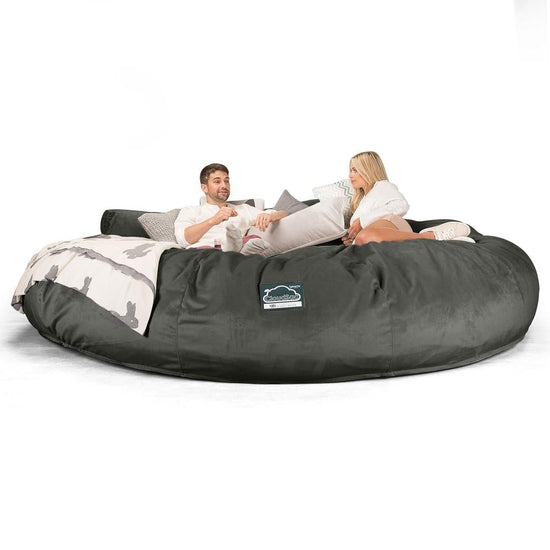 LOUNGE PUG, CloudSac 5000 XXXXXL - gigantický sedací vak ve tvaru pohovky z paměťové pěny,Samet Tmavomodrá šeď