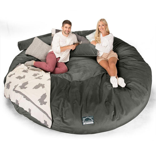 LOUNGE PUG, CloudSac 5000 XXXXXL - gigantický sedací vak ve tvaru pohovky z paměťové pěny,Samet Tmavomodrá šeď