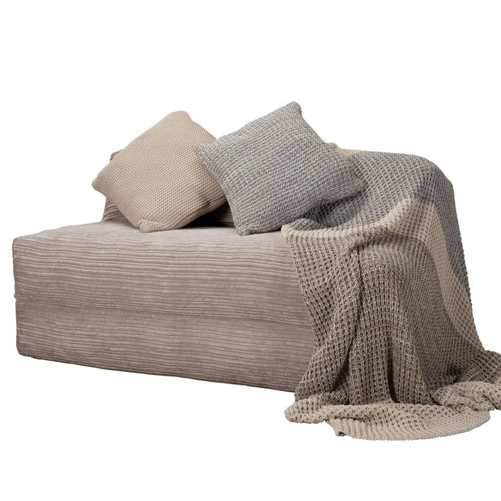 Avery - rozkládací futon, rozkládací postel, postel pro hosty od Lounge Pug, Manšestr Norek
