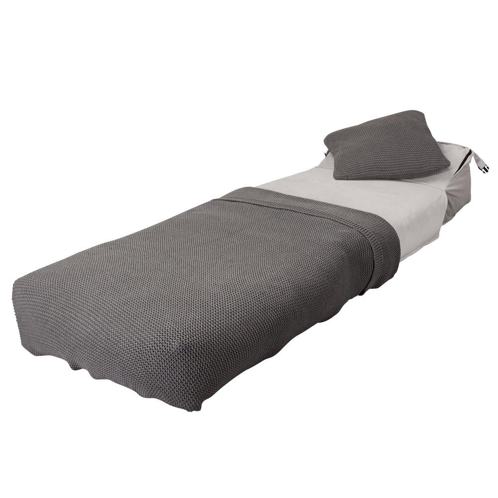 Avery - rozkládací futon, rozkládací postel, postel pro hosty od Lounge Pug,Samet Stříbrná