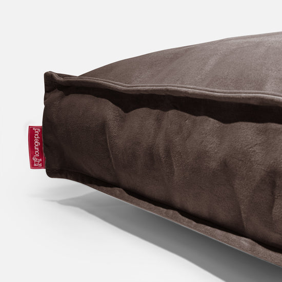 Podlahový Polštář - Samet Espresso 04